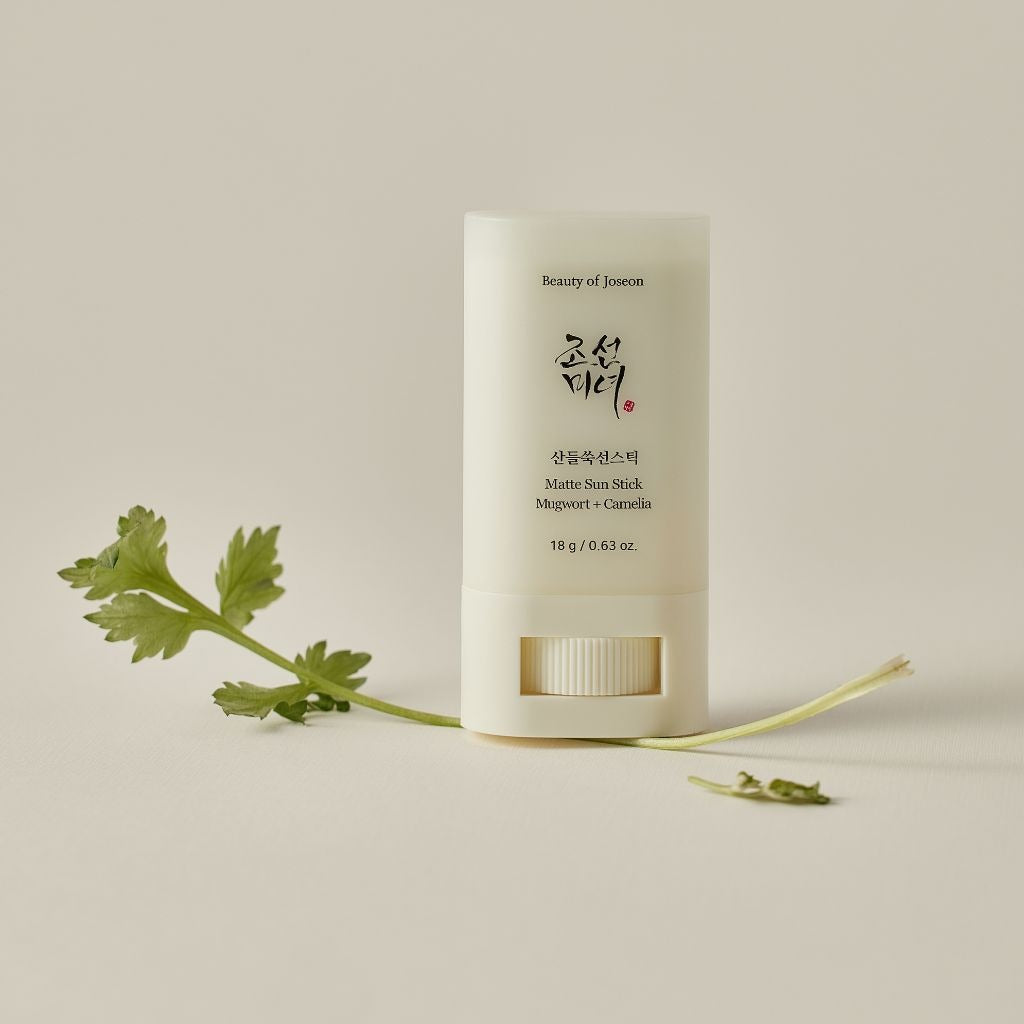Matte Sun Stick: Mugwort + Camelia